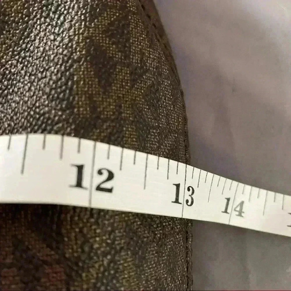 Michael Kors Women's Jet Set Chain - Picture 10 of 16